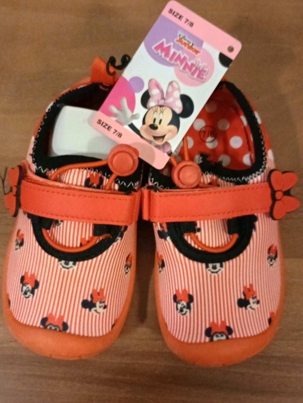 7/8  Disney Minnie Mouse Water Shoes Bows Bungee Cord New With Tags